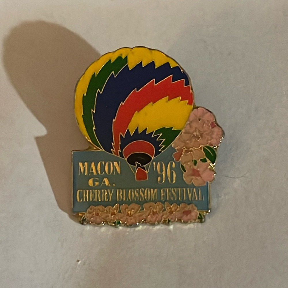 Cherry Blossom Festival Macon GA 1996 Souvenir Lapel Pin, Georgia